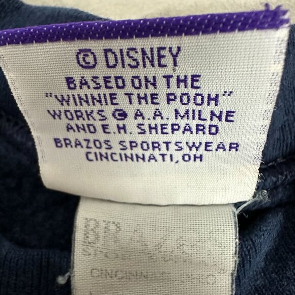 Disney Womens Vintage Pooh 100 Acre Collection Peace On Earth Sweatshirt Size XL - Picture 4 of 7